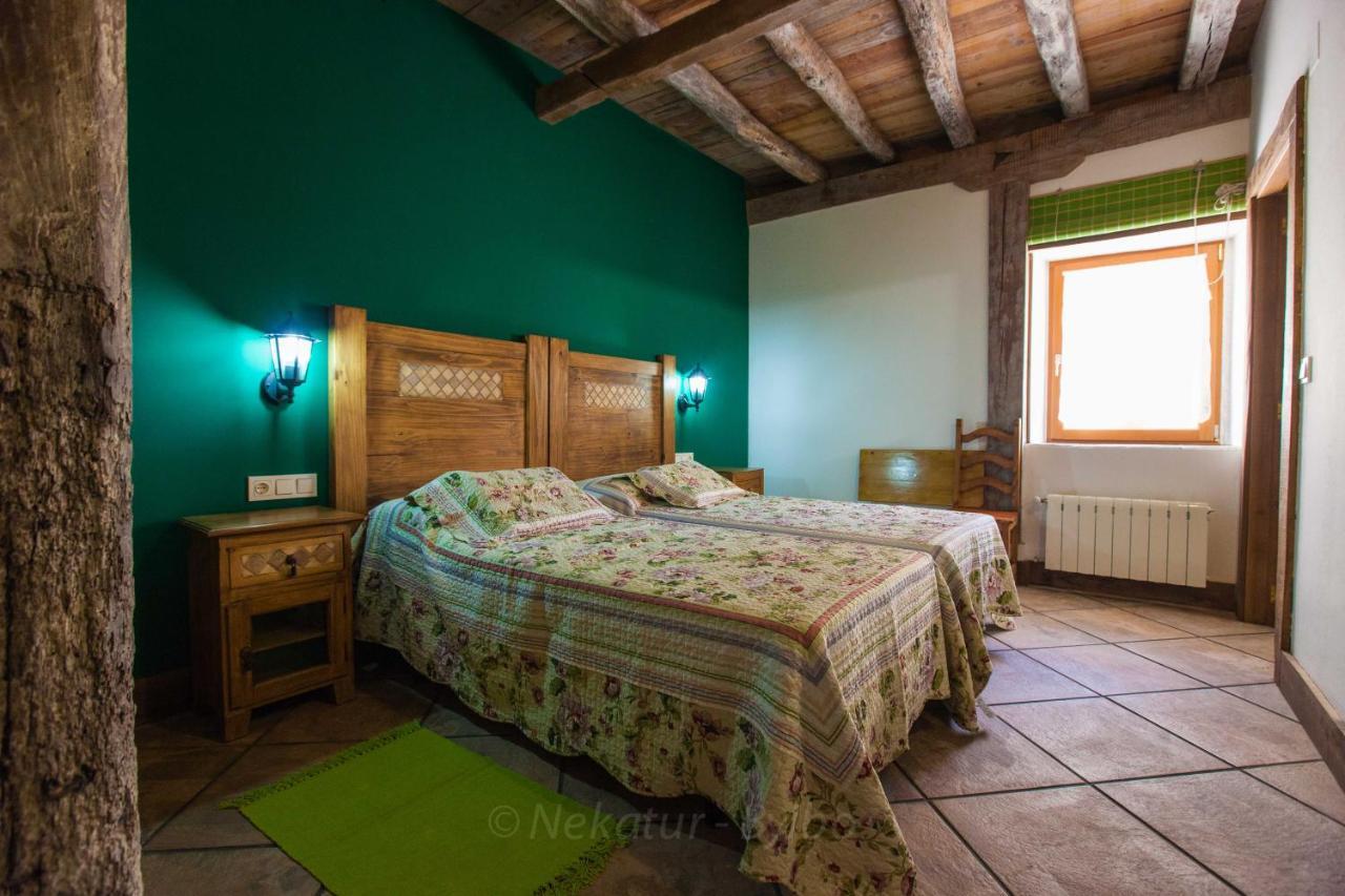 Arkaitza Guest House Berrobi Luaran gambar